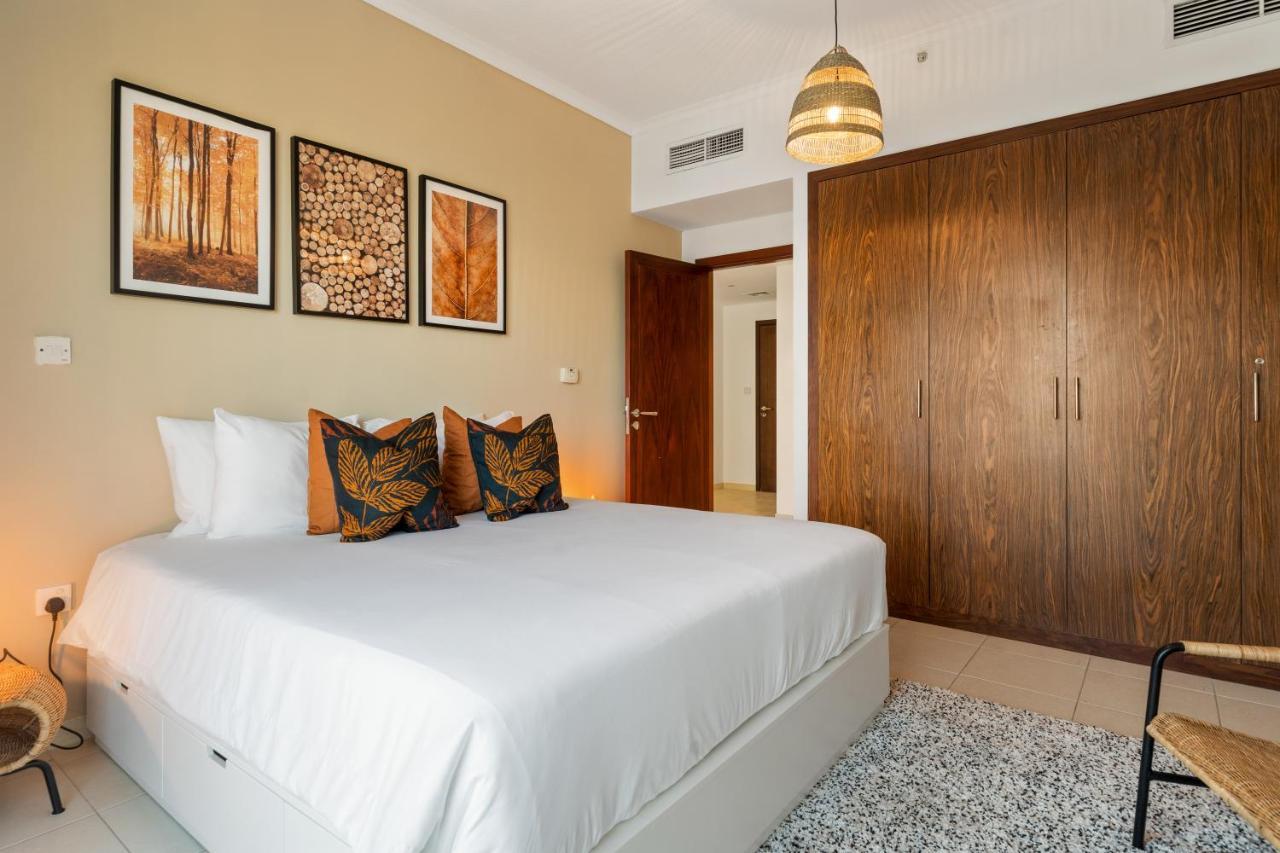 Chic And Zen Apartment, Near Burj Khalifa Tower Dubai Eksteriør bilde