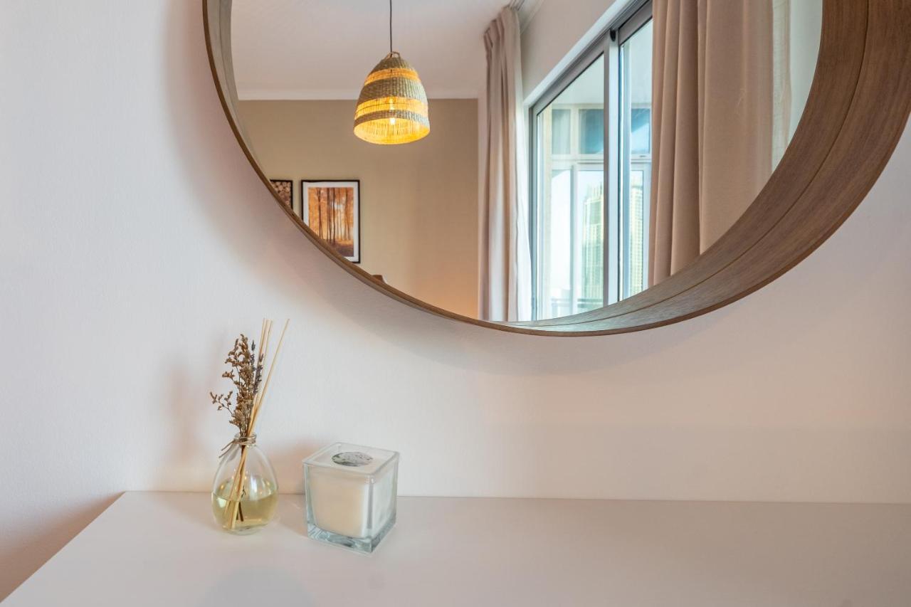 Chic And Zen Apartment, Near Burj Khalifa Tower Dubai Eksteriør bilde