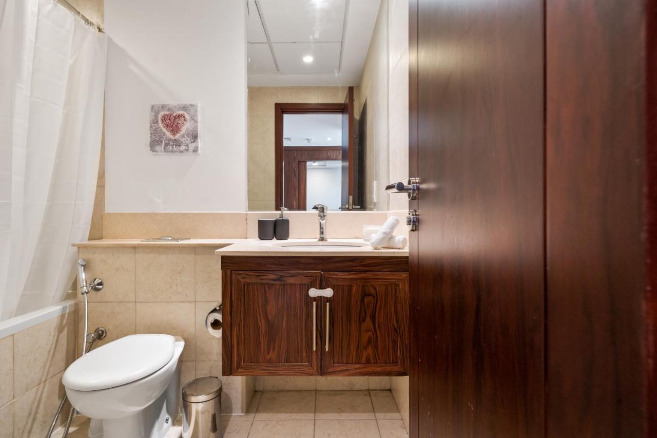 Chic And Zen Apartment, Near Burj Khalifa Tower Dubai Eksteriør bilde