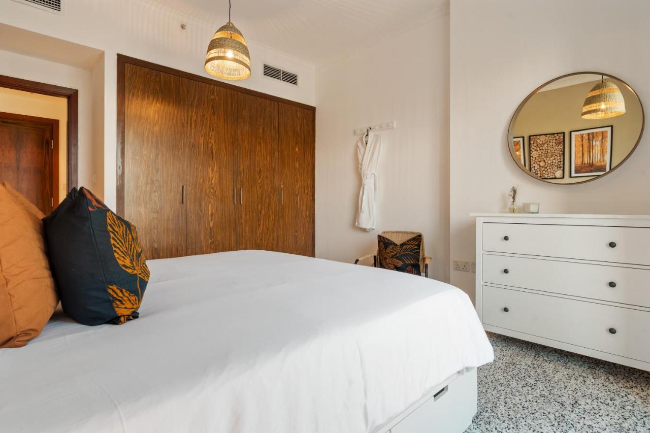 Chic And Zen Apartment, Near Burj Khalifa Tower Dubai Eksteriør bilde