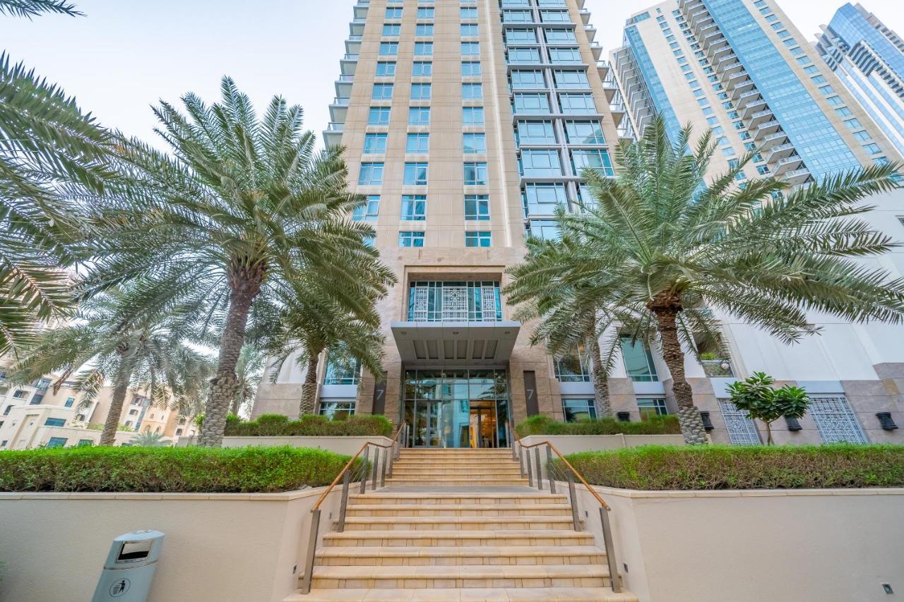Chic And Zen Apartment, Near Burj Khalifa Tower Dubai Eksteriør bilde